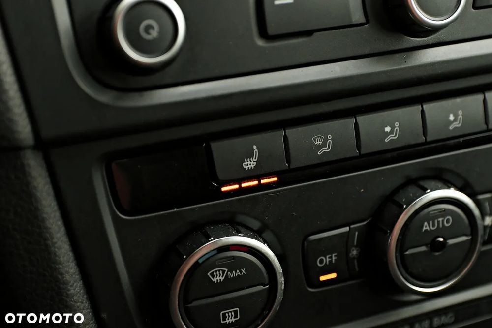 Volkswagen Golf 2.0 TDI DPF GTD - 34