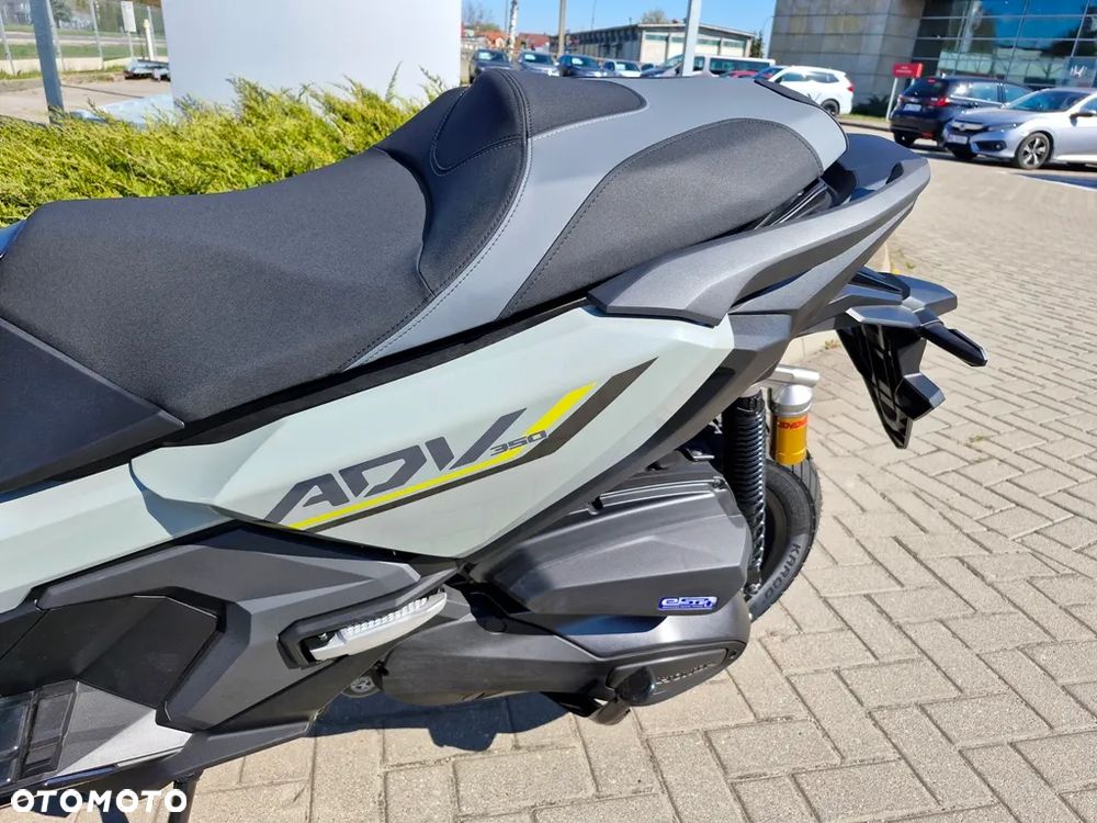 Honda ADV350 - 3