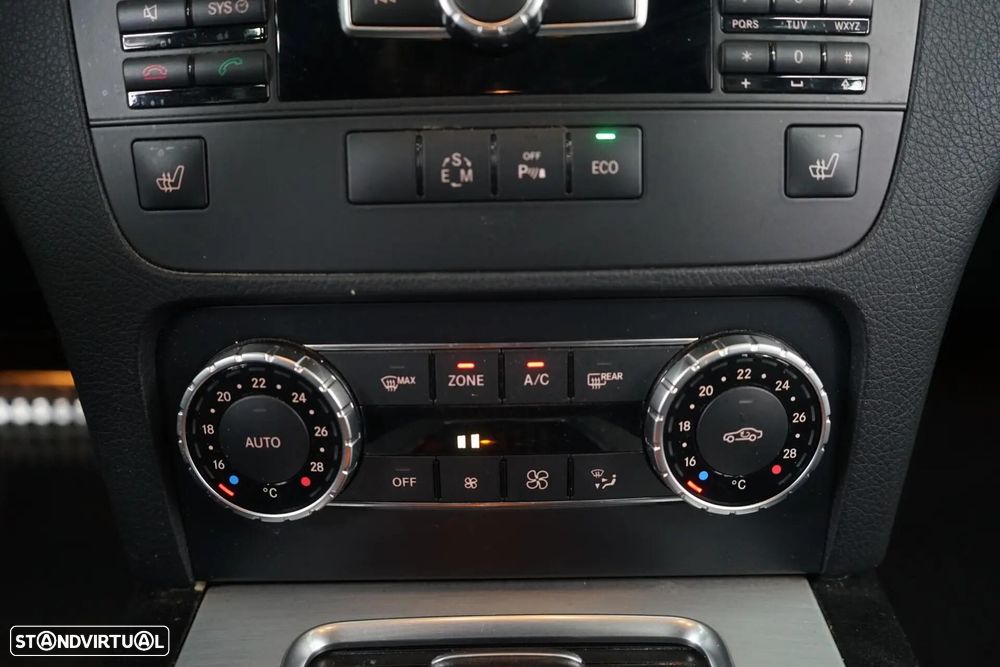 Mercedes-Benz GLK 200 CDI (BlueEFFICIENCY) 7G-TRONIC - 31