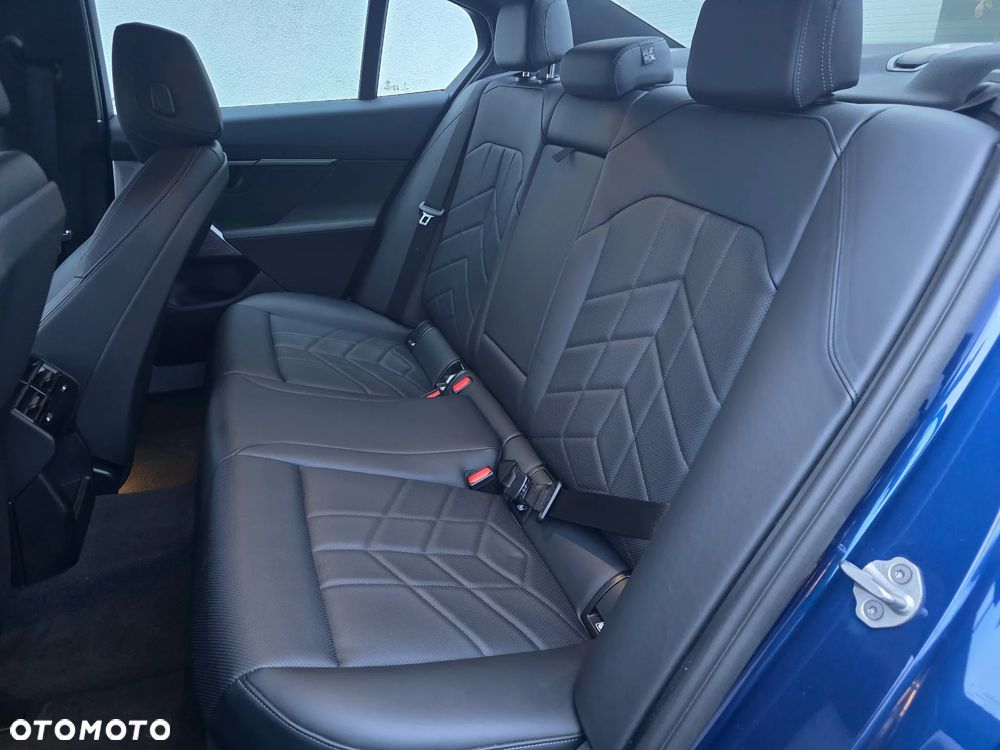 BMW Seria 5 520d xDrive - 7