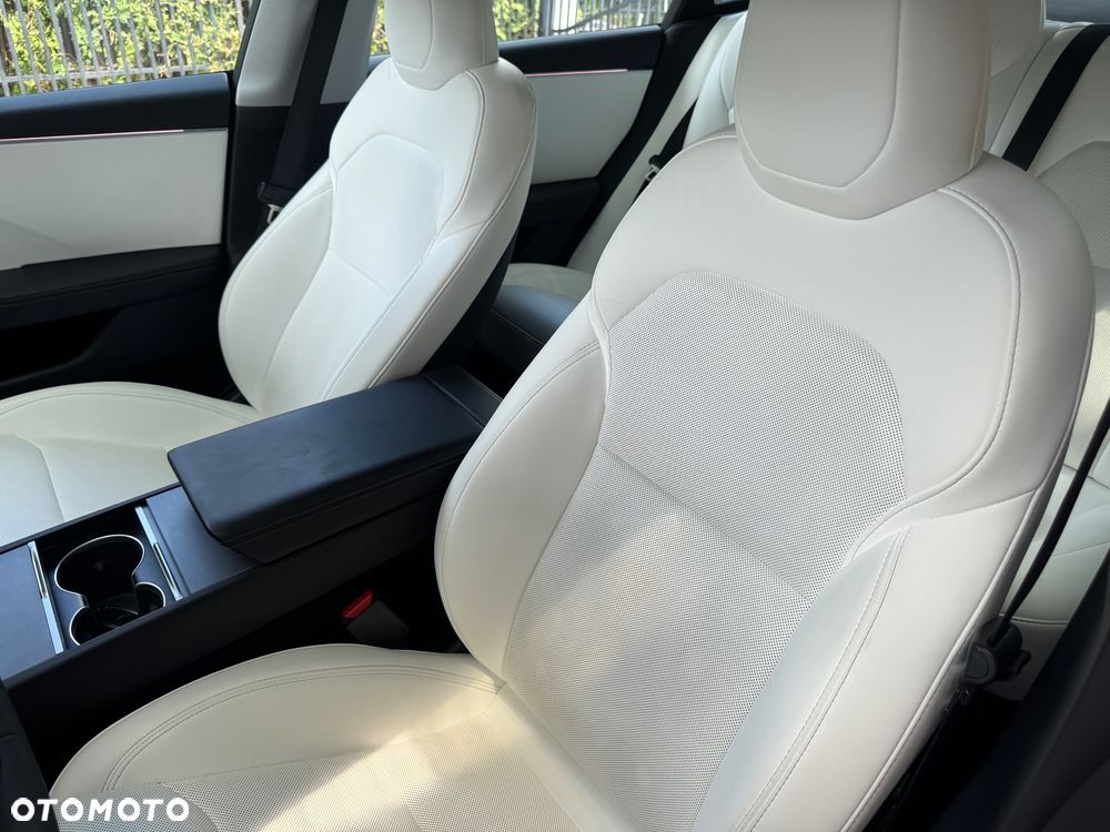 Tesla Model 3 Long Range AWD Premium - 18