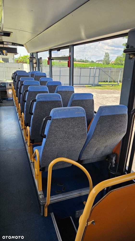 Irisbus NEW RECREO ładny 12m niski przebieg - 18