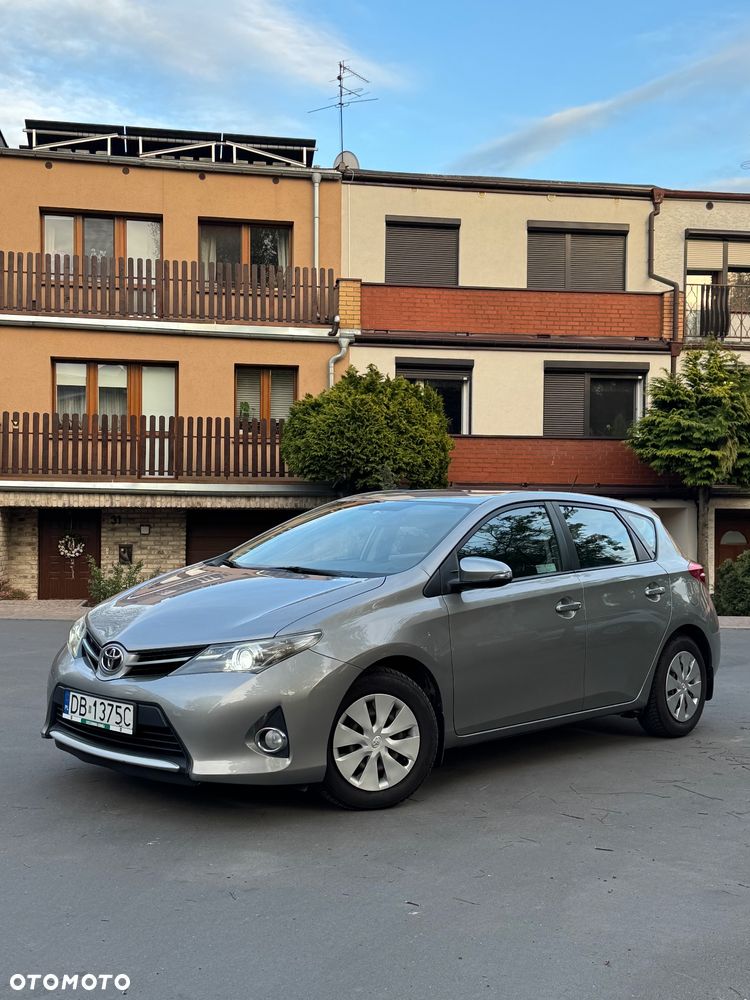 Toyota Auris - 8