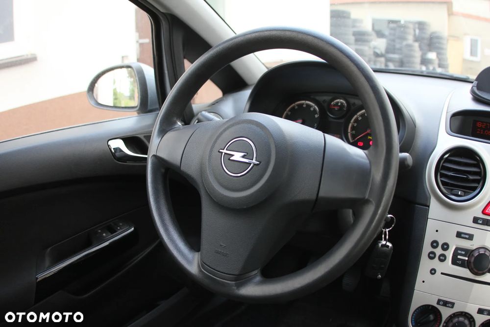 Opel Corsa - 20