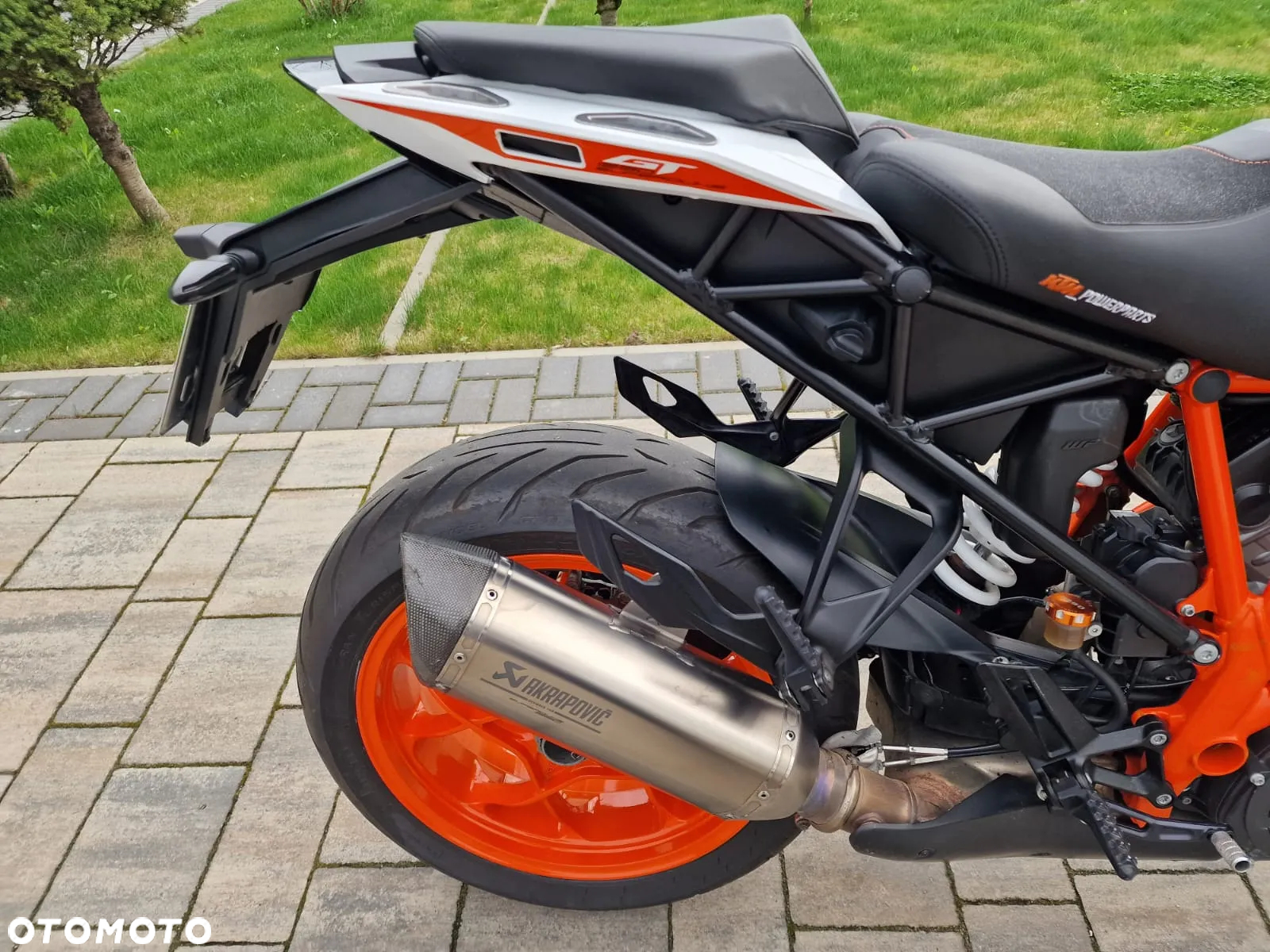 KTM Super Duke - 19