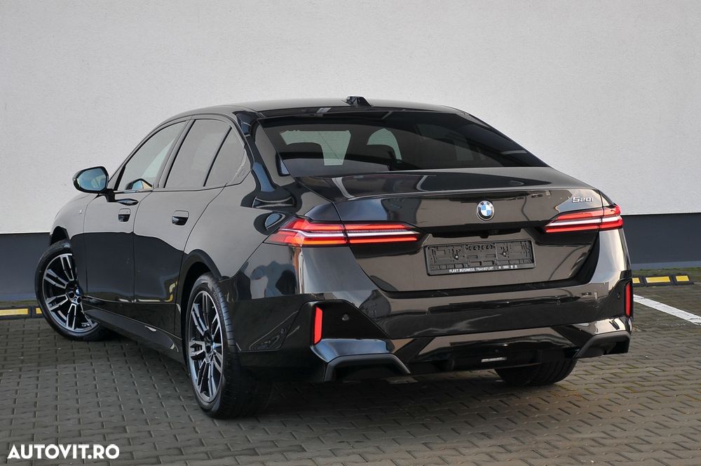 BMW Seria 5 520i Aut. - 6