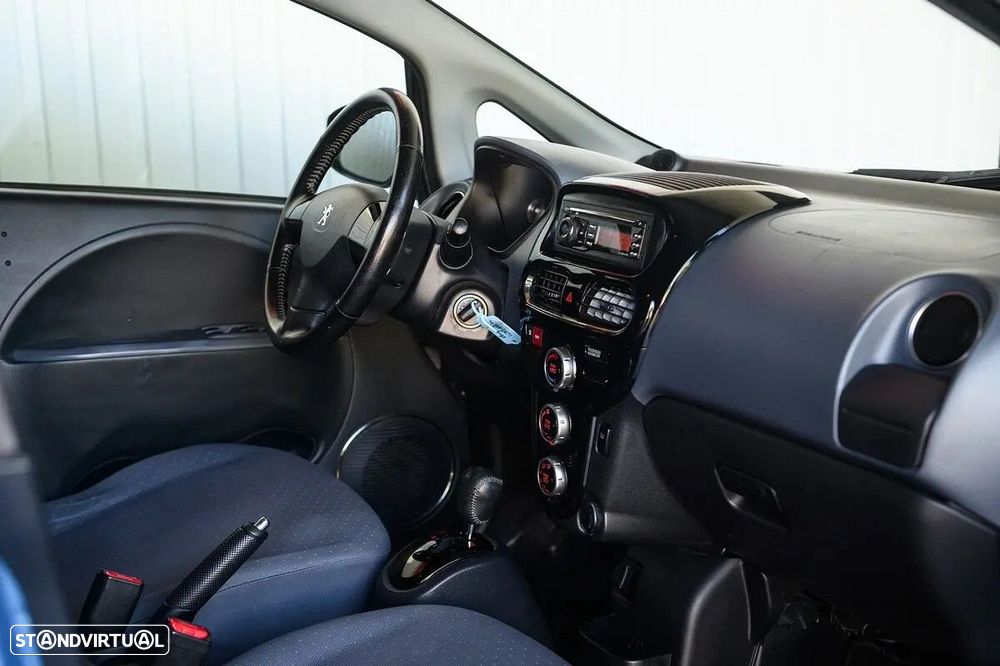 Peugeot iOn Active - 26