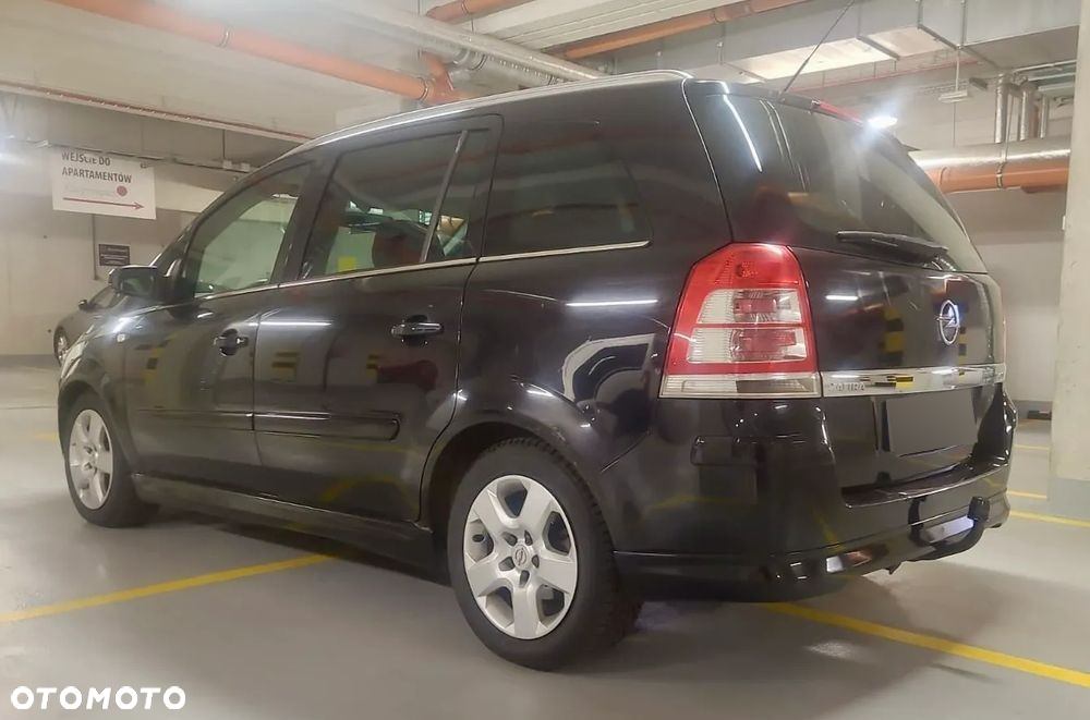 Opel Zafira 1.7 CDTI Cosmo - 2