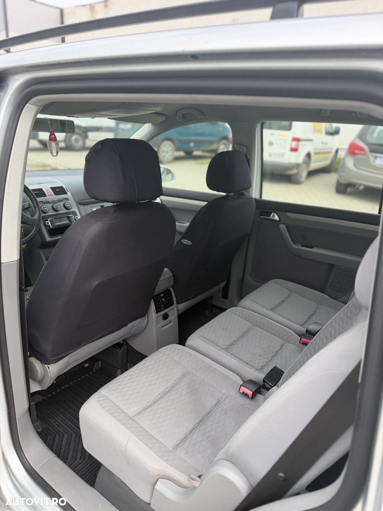 Volkswagen Touran 1.6 Trendline - 6