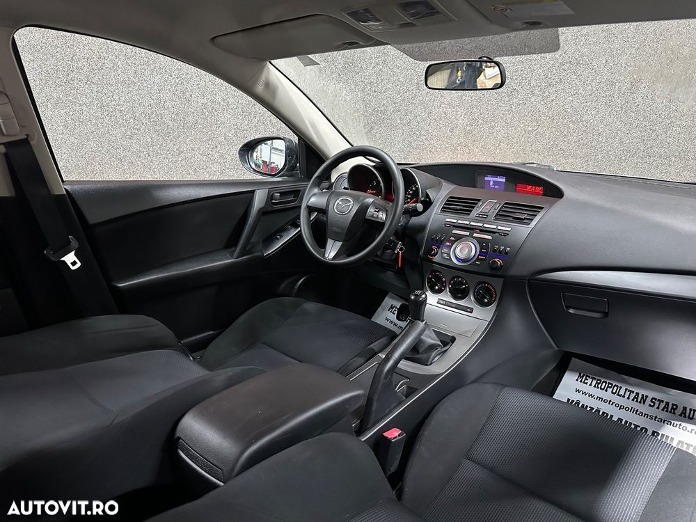 Mazda 3 - 6