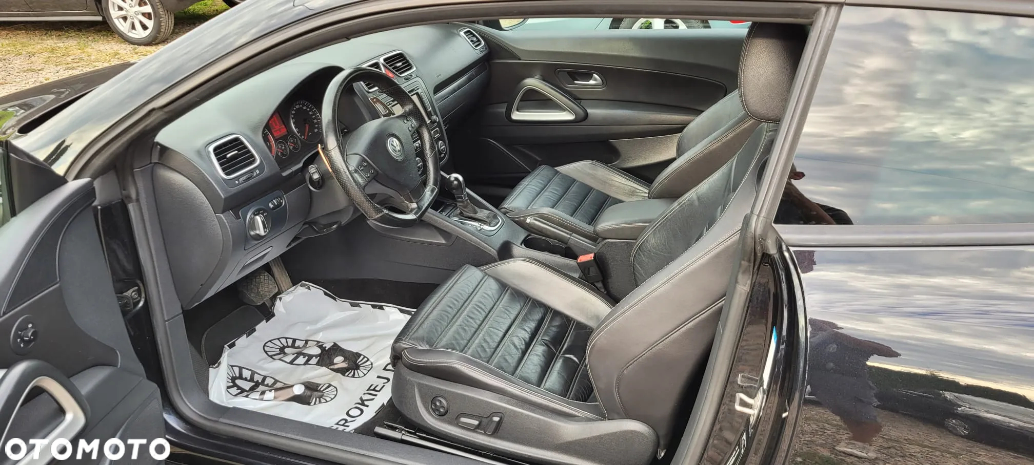 Volkswagen Scirocco 2.0 TSI DSG - 15