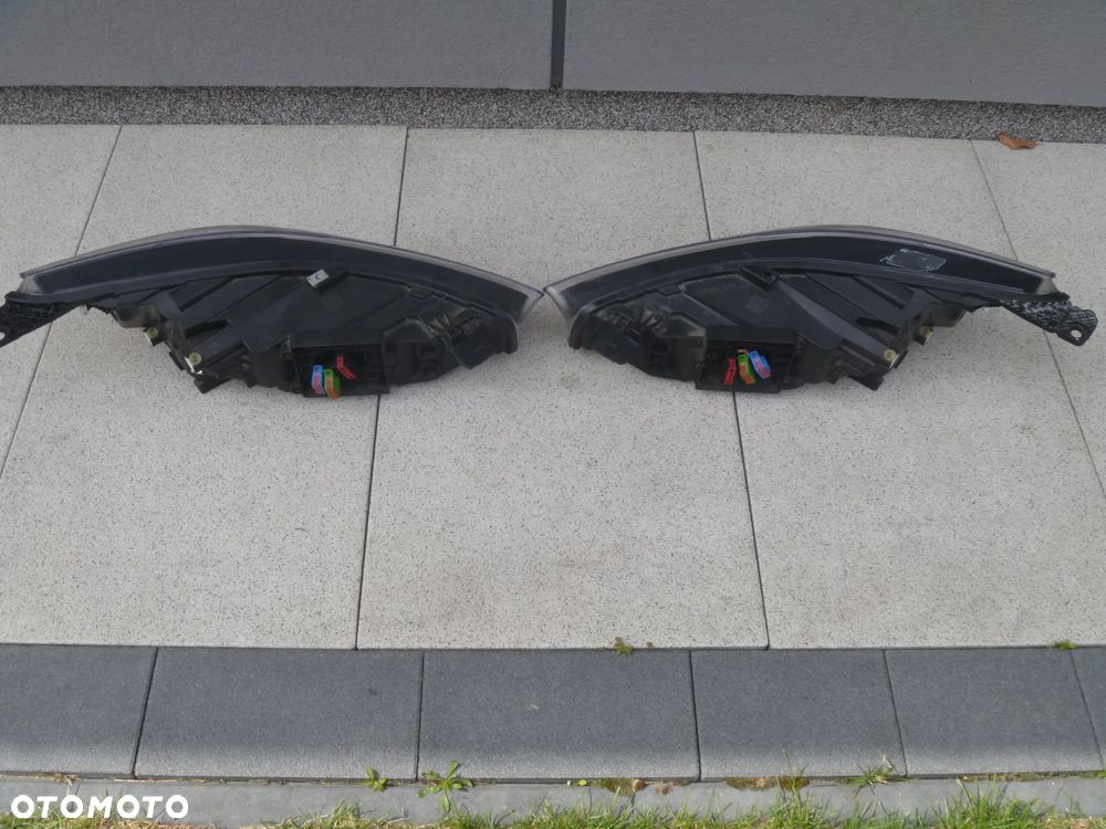 FORD FOCUS MK4 ST RS LIFT REFLEKTOR FULL LED PRAWY LEWY EUROPA - 9