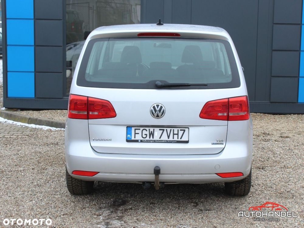 Volkswagen Touran - 5