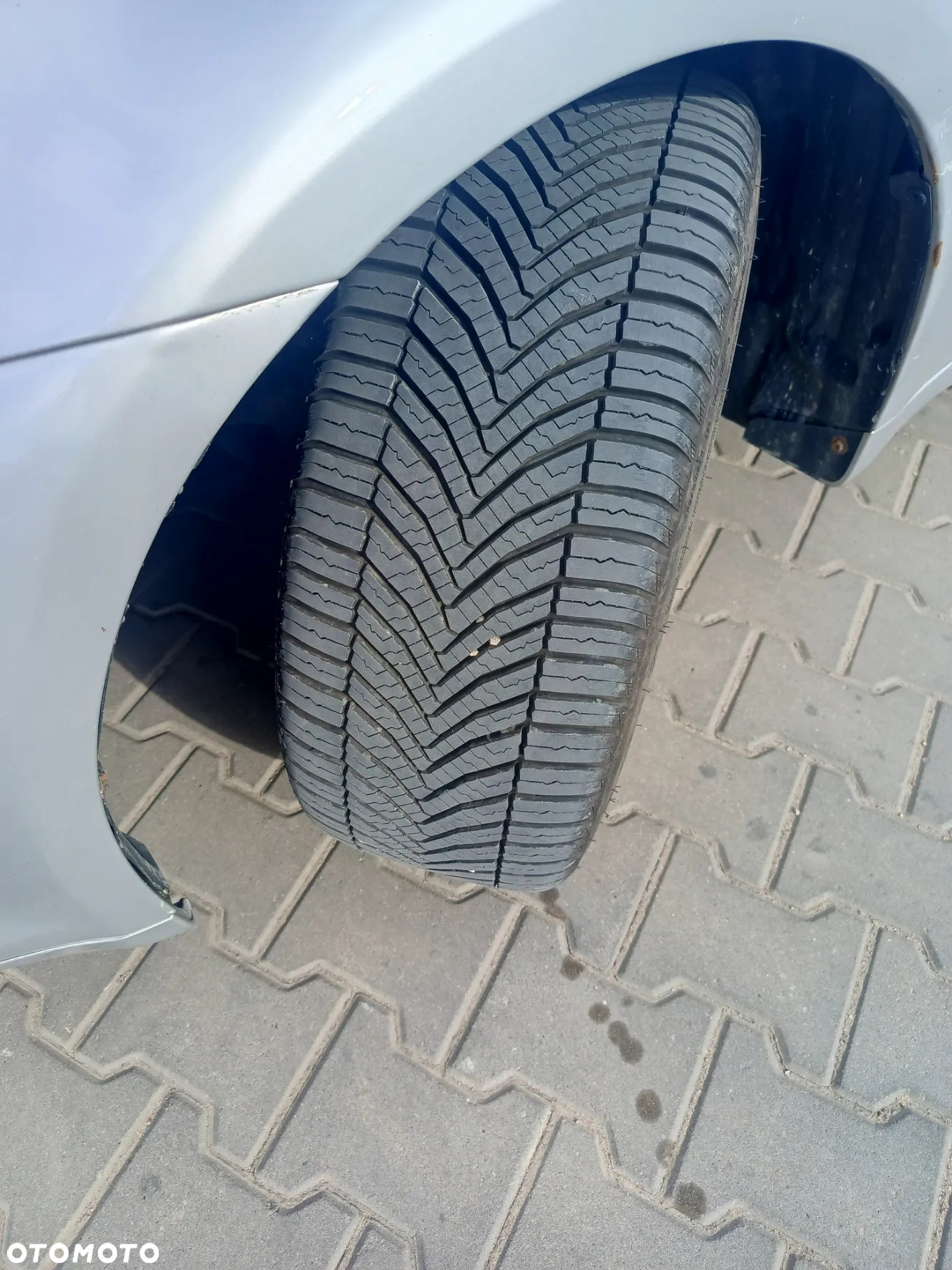 Lexus IS 220d - 4