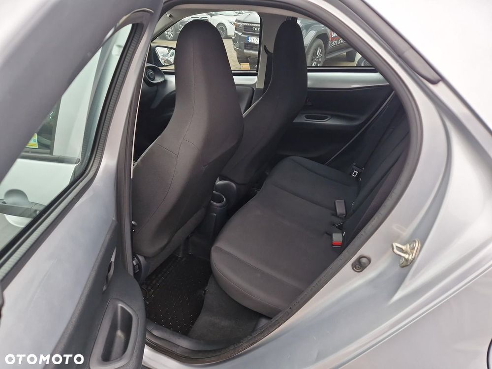 Toyota Aygo X - 16