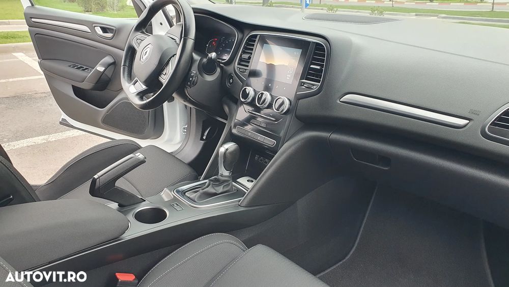 Renault Megane BLUE dCi 115 EDC BUSINESS EDITION - 13