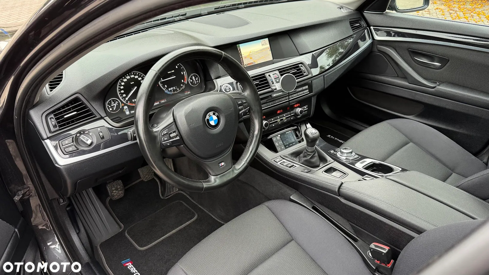 BMW Seria 5 520d BluePerformance - 2