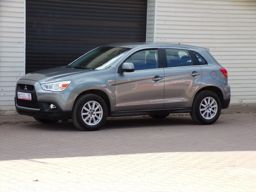 Mitsubishi ASX - 8