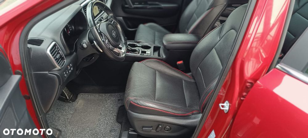 Kia Sportage 1.6 CRDI AWD DCT GT LINE - 12