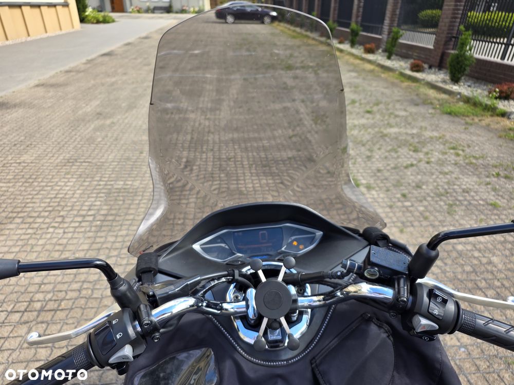 Honda PCX - 10