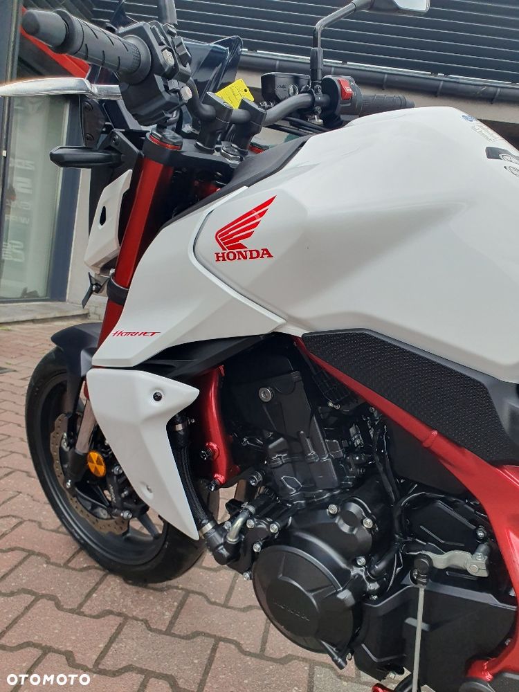 Honda Hornet - 36