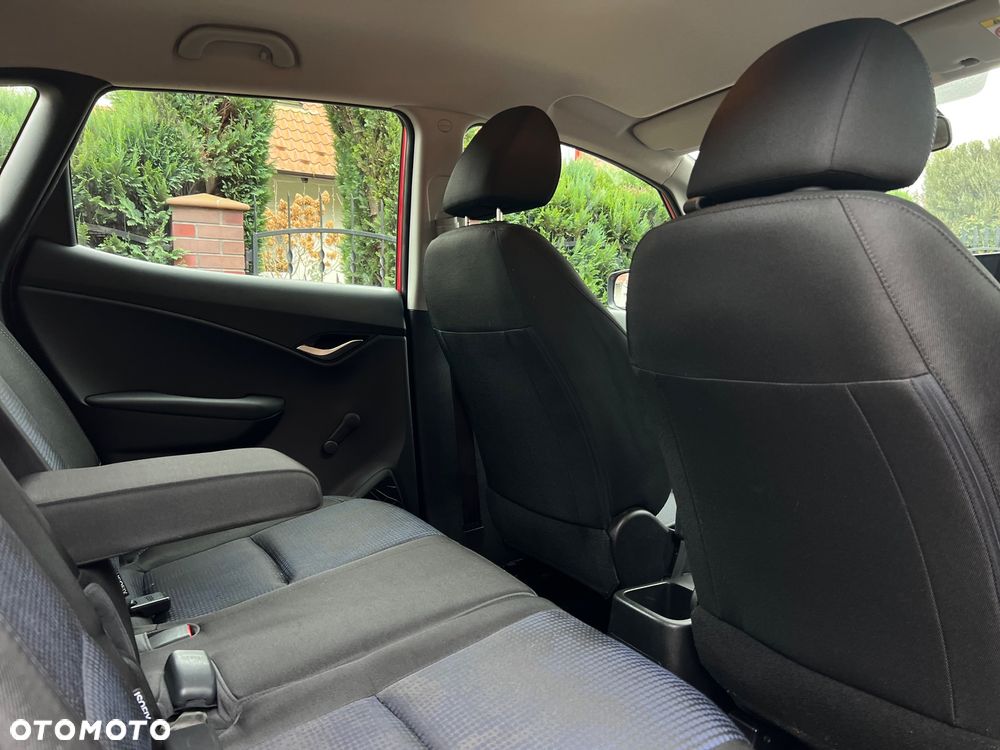 Hyundai ix20 1.4 blue Comfort - 16