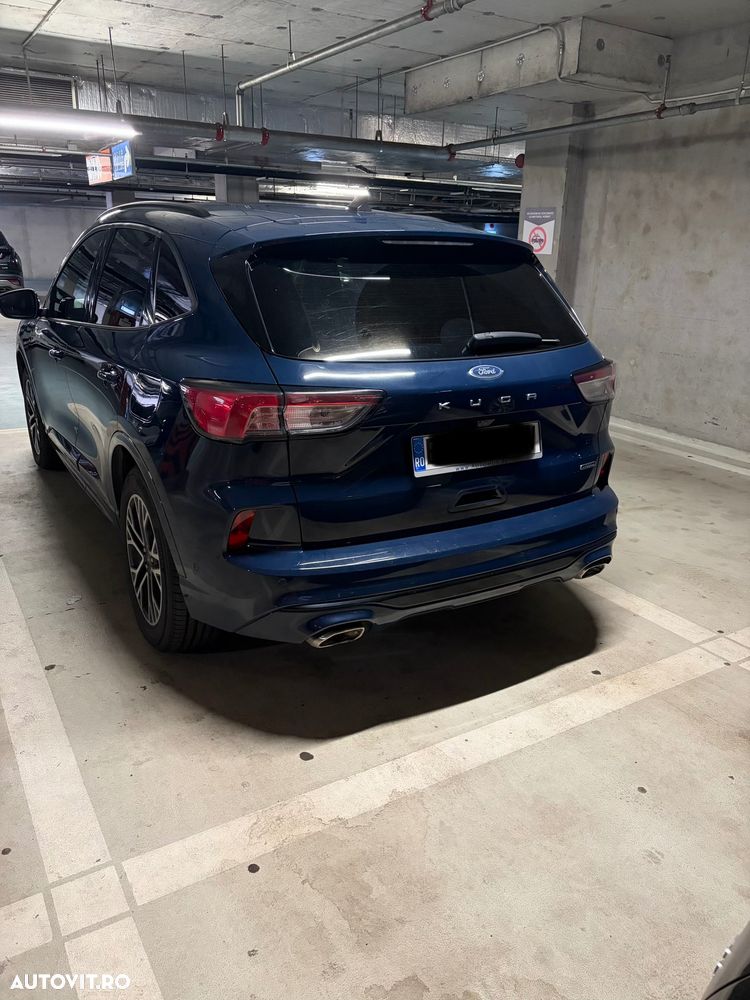 Ford Kuga - 4