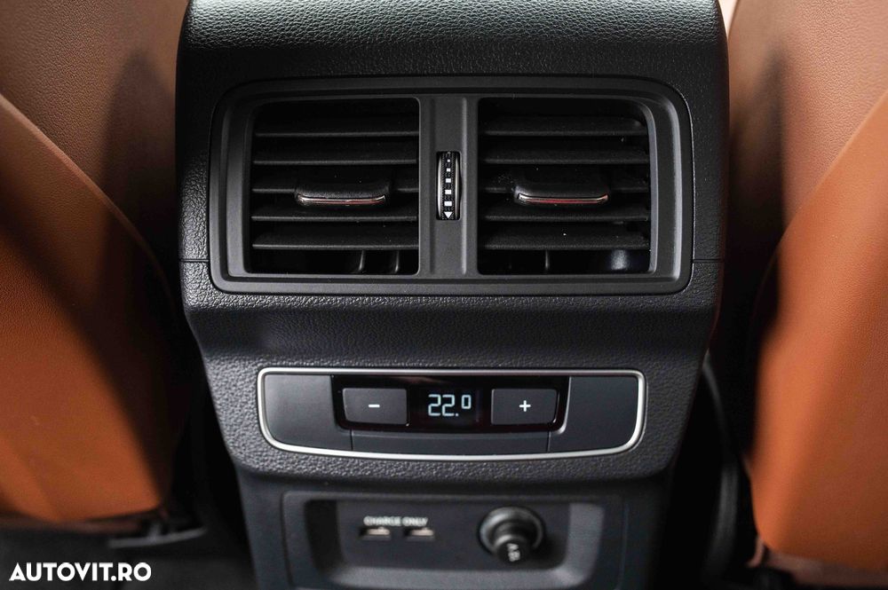 Audi Q5 40 TDI quattro S tronic MHEV S Line - 23