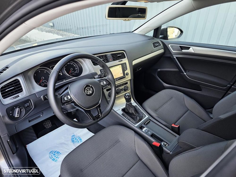 VW Golf 1.6 TDi GPS Edition - 14