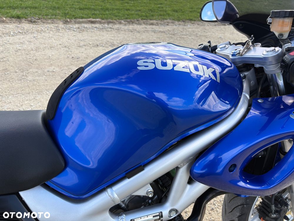 Suzuki SV - 19