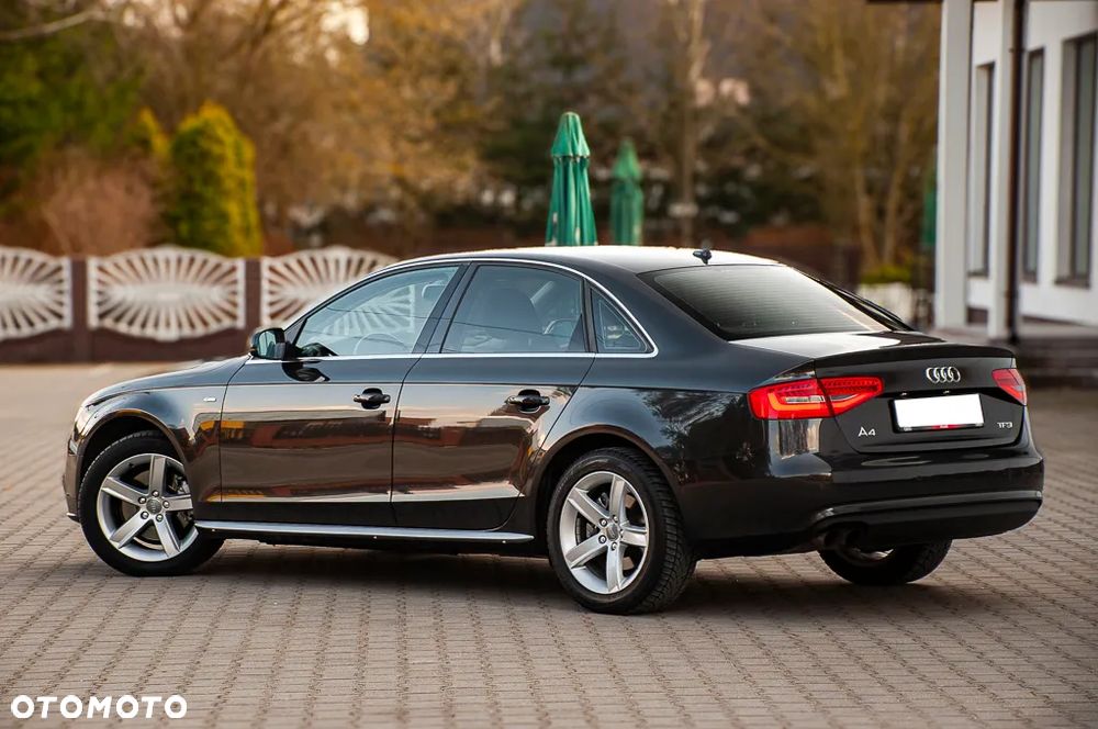 Audi A4 Limousine 1.8 TFSI S line Sportpaket - 15