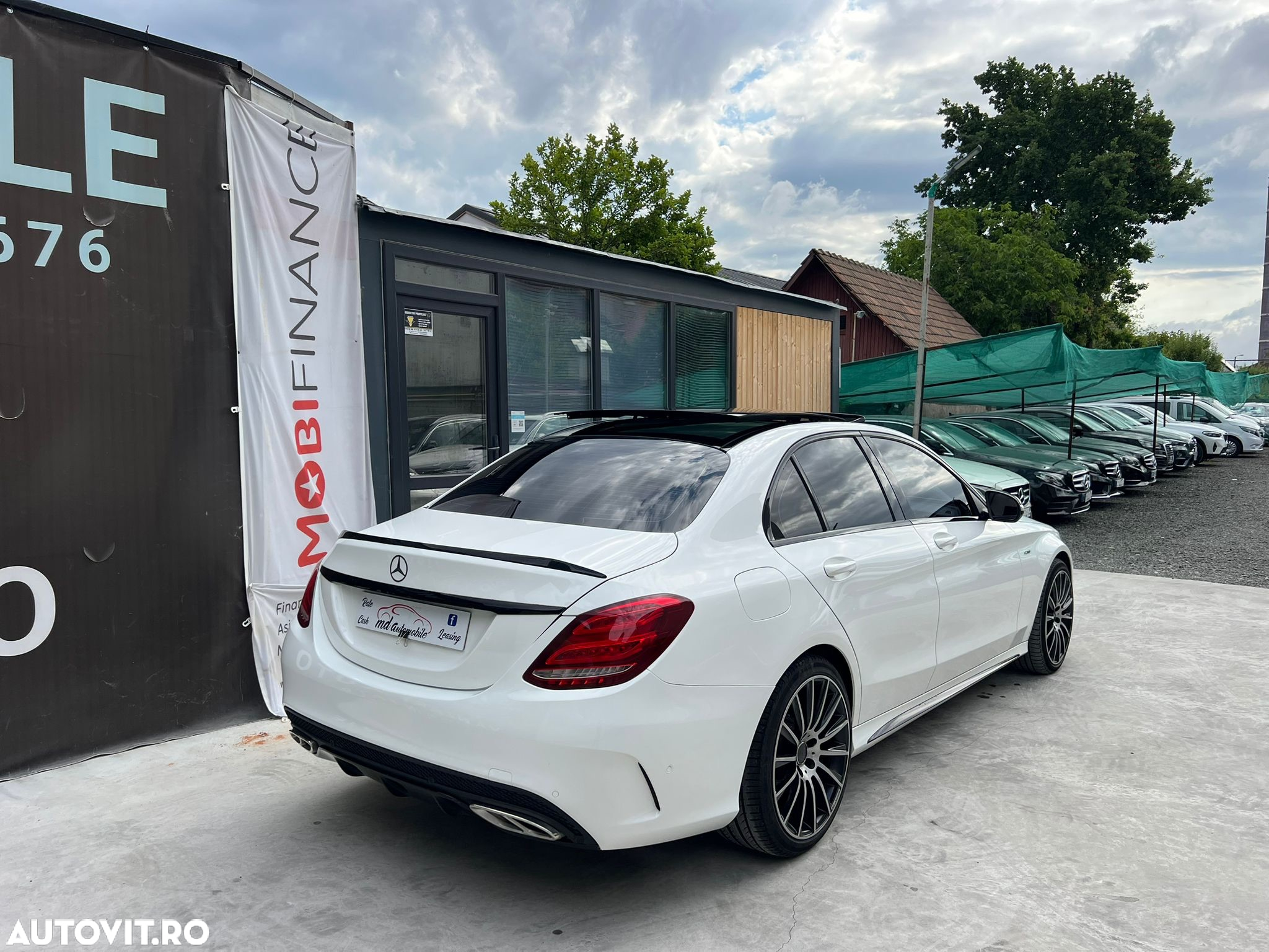 Mercedes-Benz C - 4