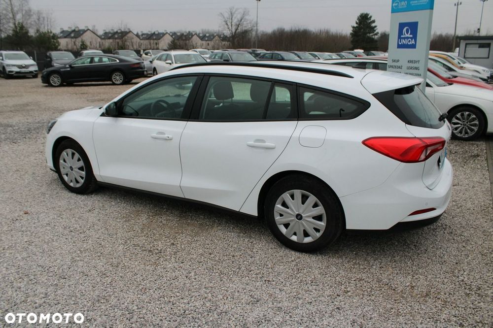 Ford Focus - 9