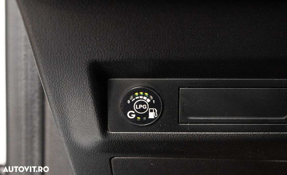 Renault Captur TCe 90 INTENS - 23