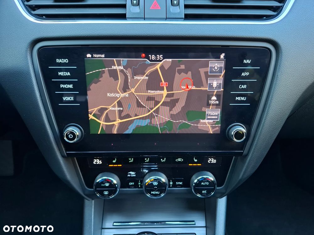 Skoda Octavia 2.0 TDI DSG Soleil - 19