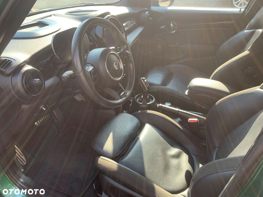 MINI Cooper S John Works Trim - 14