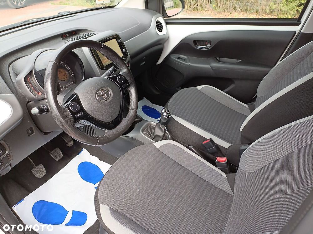 Toyota Aygo - 10