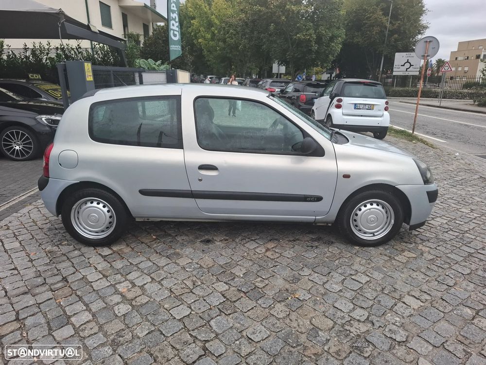 Renault CLIO 1.500 DCI 2LUG - 4