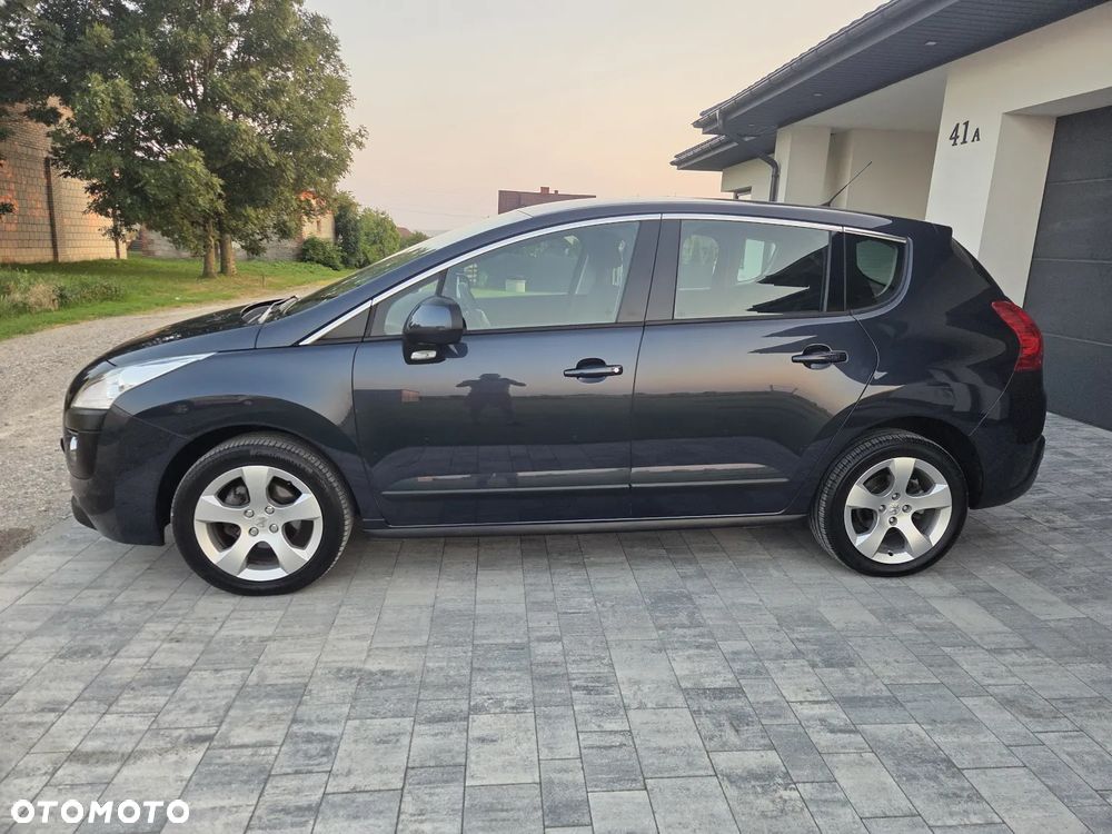 Peugeot 3008 HDi 115 Allure - 9