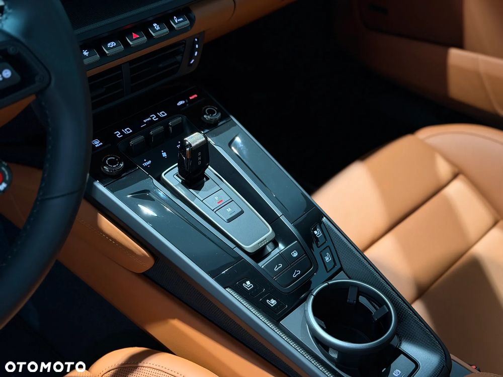 Porsche 911 Turbo S - 27