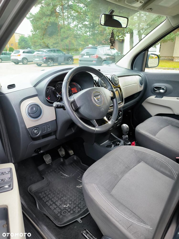 Dacia Lodgy 1.5 dCi Laureate - 11
