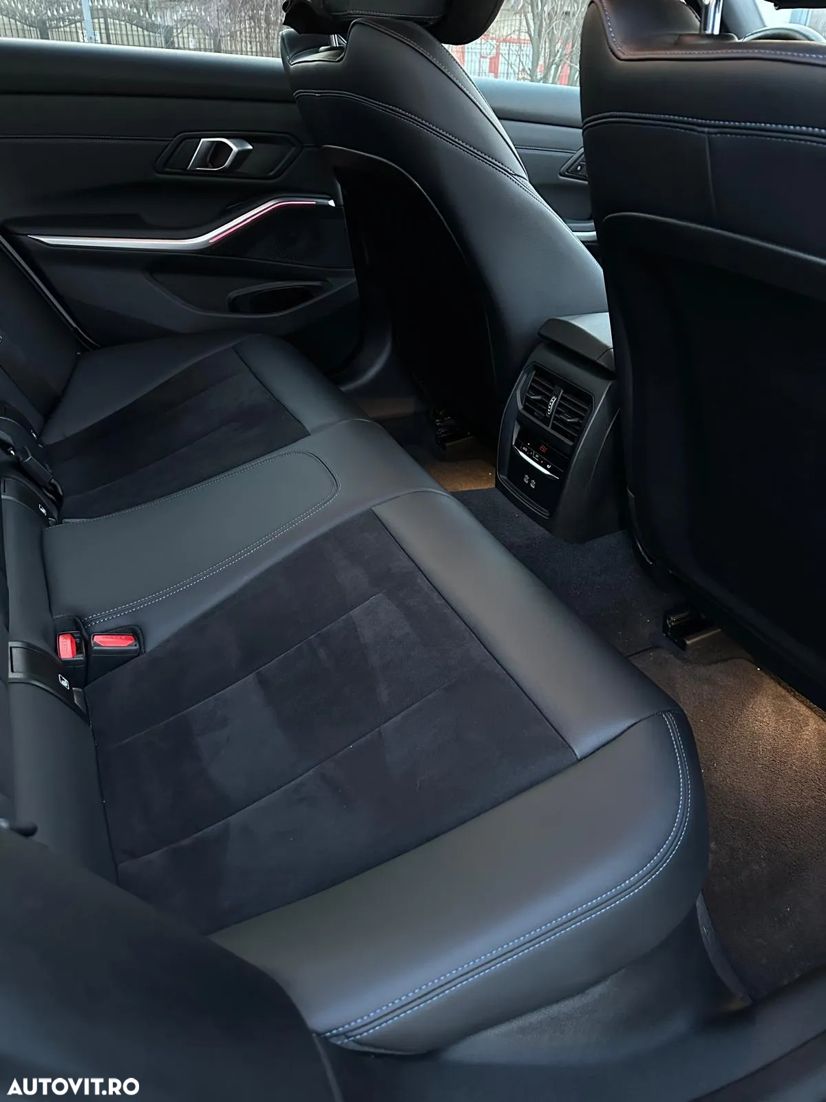 BMW Seria 3 - 26