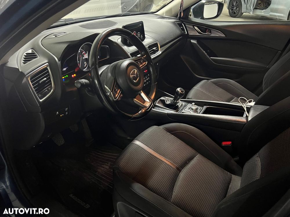 Mazda 3 G165 Revolution - 21