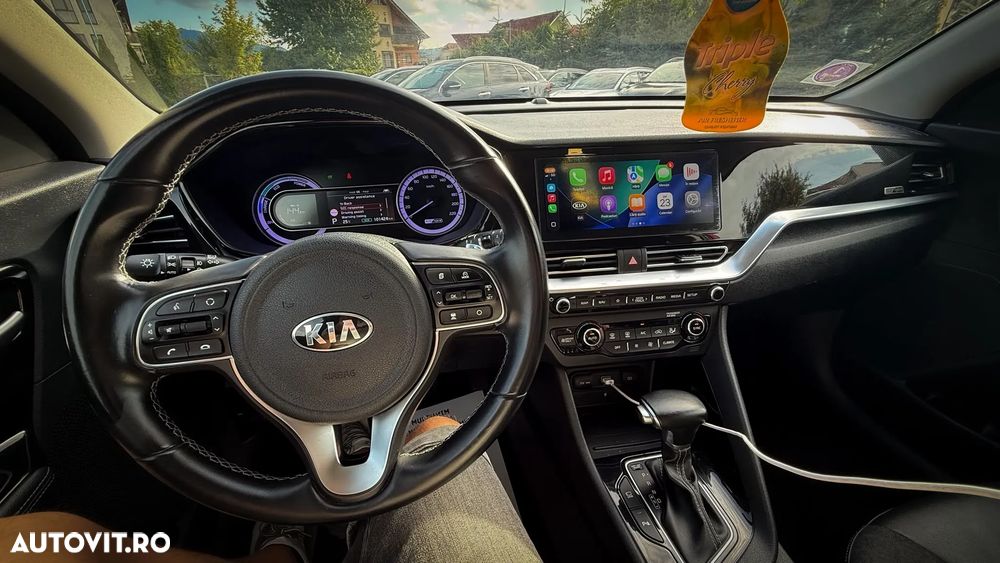 Kia Niro 1.6 GDI HEV 2WD OPF Aut. Edition 7 - 8