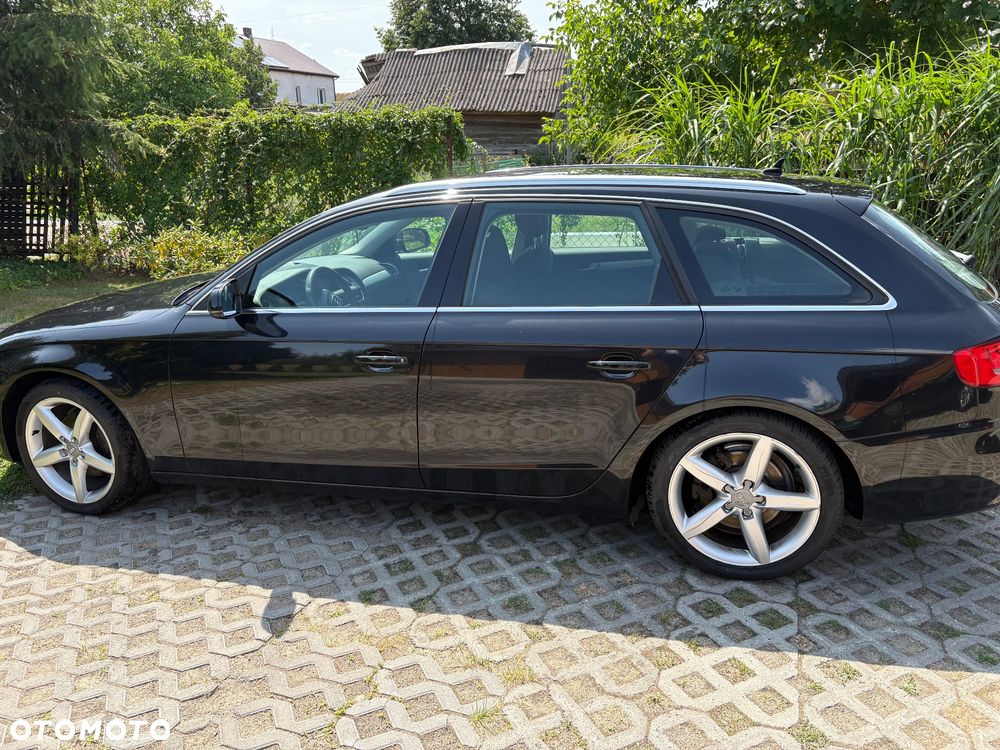 Audi A4 Avant 2.0 TDI e DPF Ambiente - 2