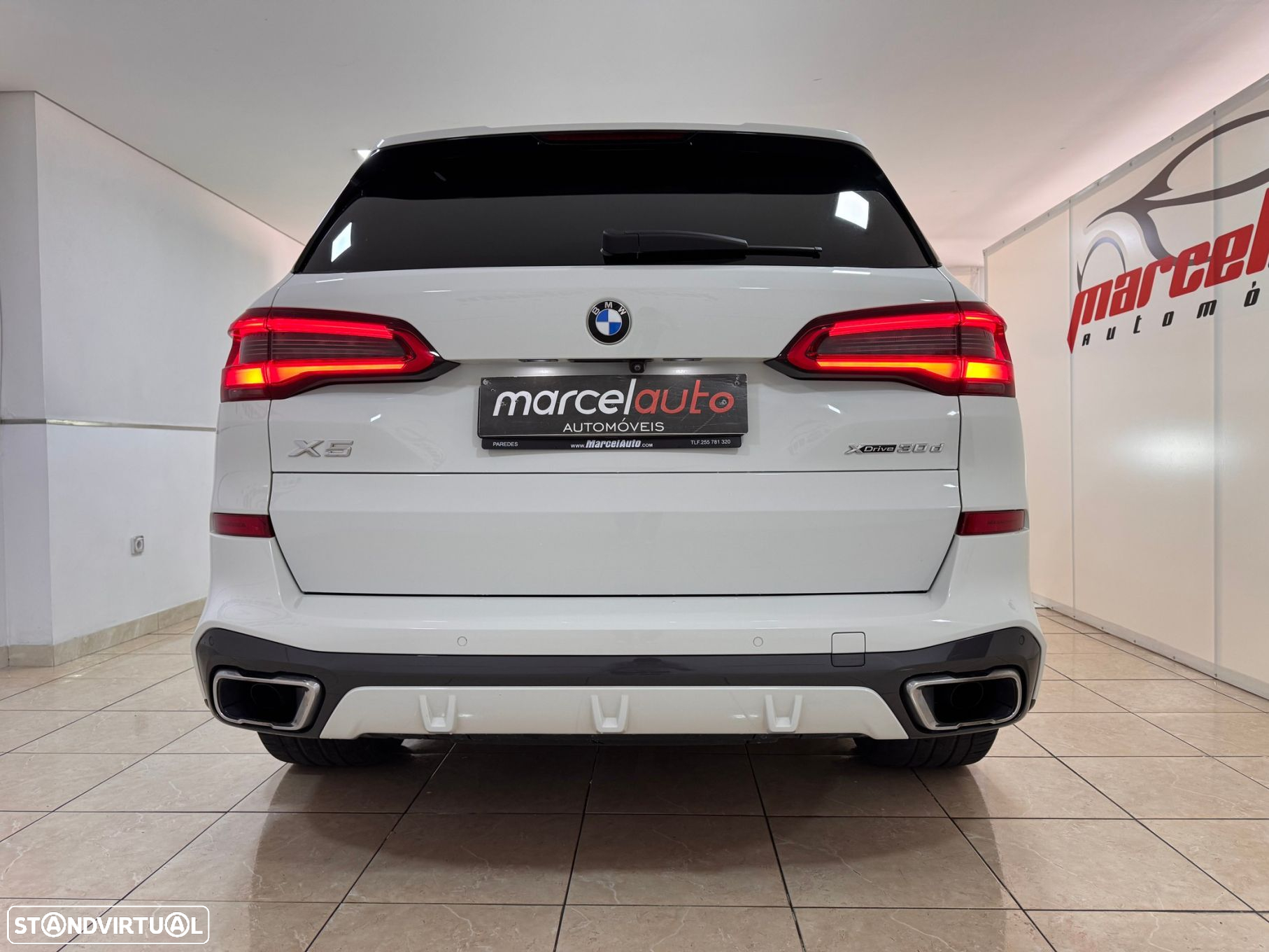 BMW X5 30 d xDrive Pack M - 9
