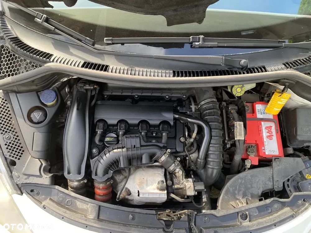 Peugeot 207 RC - 10