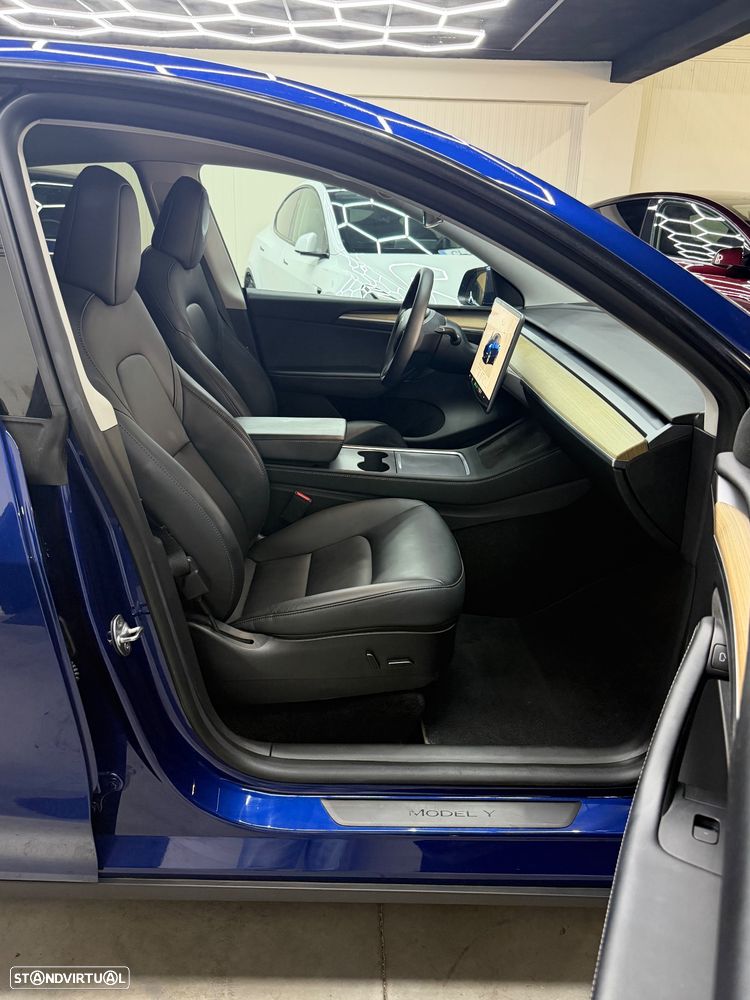 Tesla Model Y Standard - 6