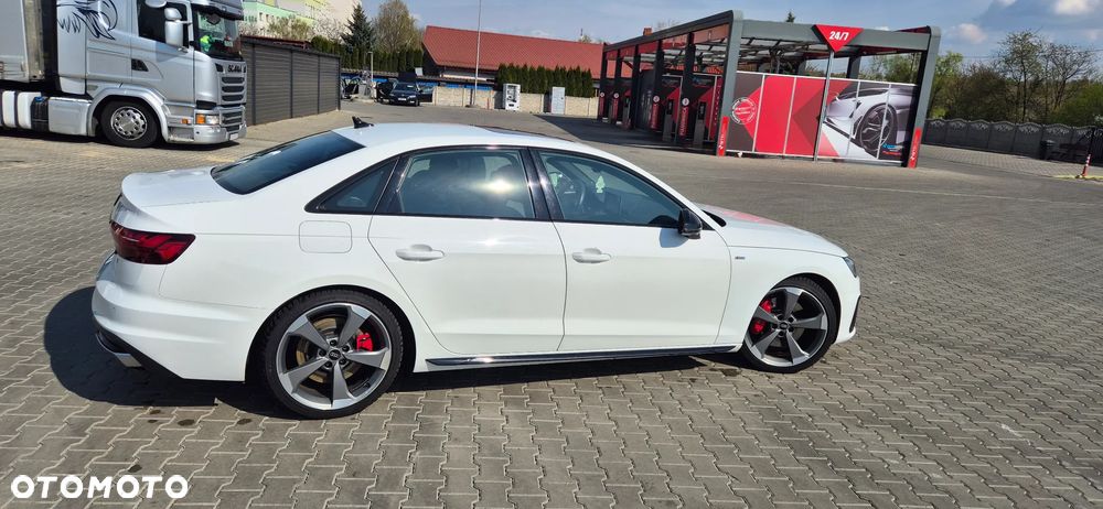 Audi A4 Limousine 45 TFSI quattro S tronic S line - 17