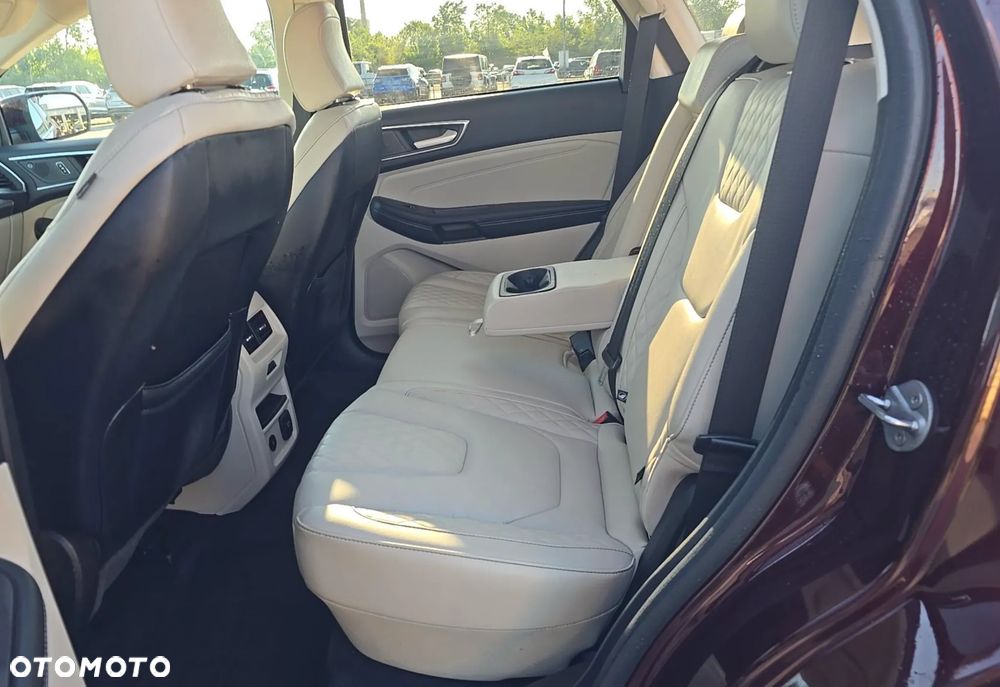 Ford Edge - 17